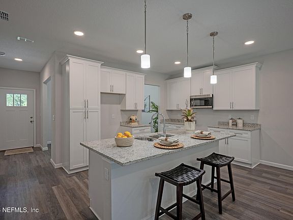 3rd image of 5503 COPPEDGE Avenue