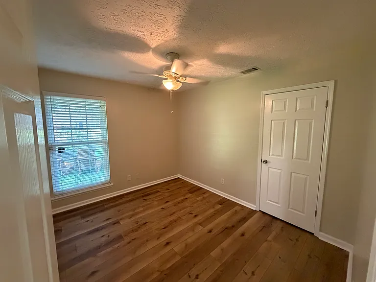 7612 Peridot Ln — Photo 14