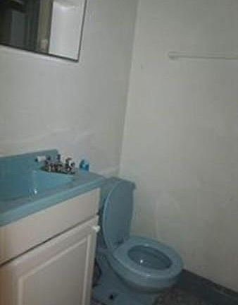 5th image of 164 Essex St #2