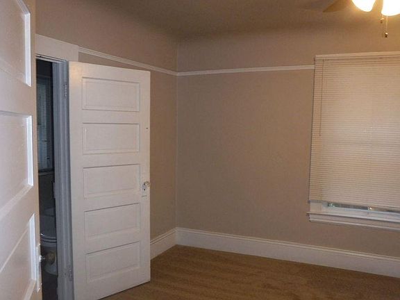 4th image of 2111 L St