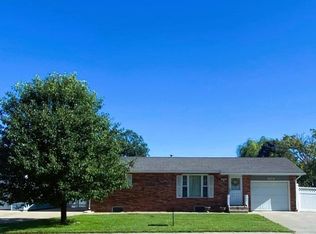 903 Long Blvd, Garden City, KS 67846