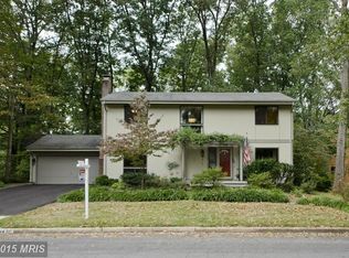 4416 Ossian Hall Ln, Annandale, VA 22003