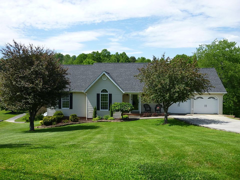 1st image of 312 Lola Mere Dr