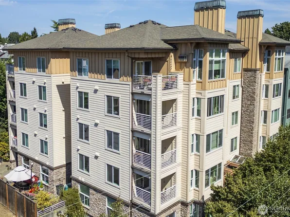 1762 NW 57th Street #203, Seattle, WA 98107