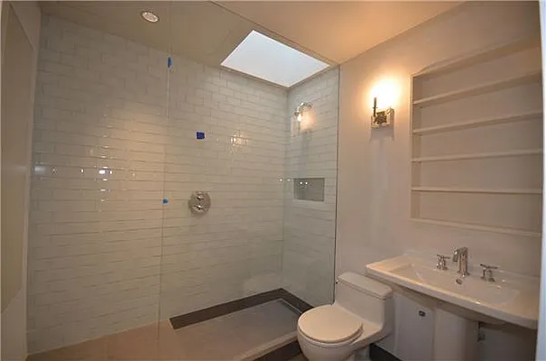 Rented by Avian Village Realty | media 30