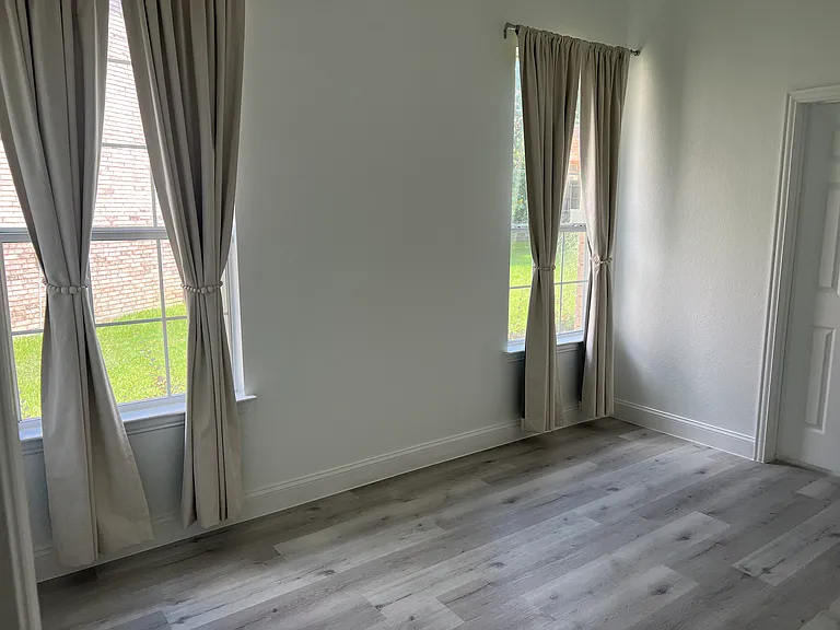 7717 Lakecrest Ct — Photo 19