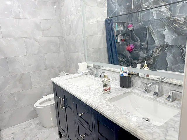 4 bed, 1267 sqft, $3,995 — Photo 4