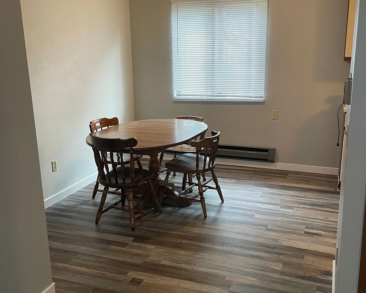 1125 Vine Street — Photo 4
