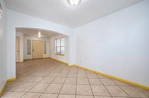 3rd image of 14131 Beech Glen Dr #14131