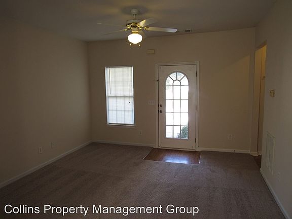 3rd image of 4815 Tangerine Cir