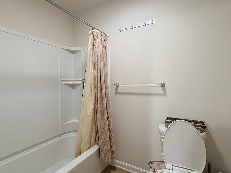 Top floor full bath (common) with shower and bath tub