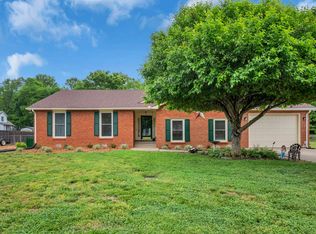 460 Bluff Dr, Clarksville, TN 37043
