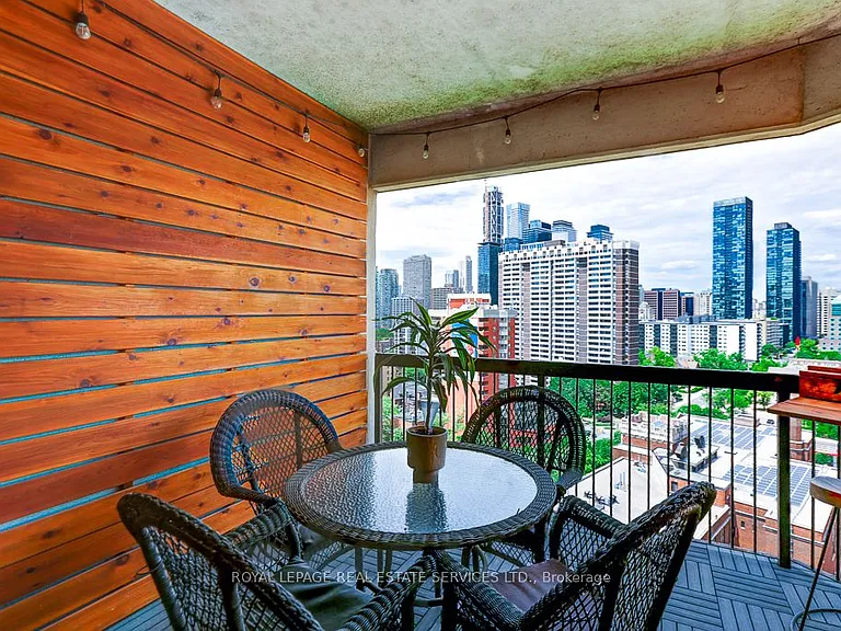 77 Maitland Pl #Penthouse 23 — Photo 22