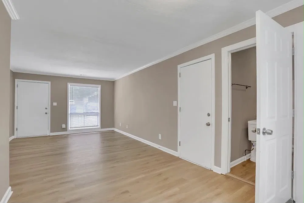 3 bed, 2544 sqft, $1,500 — Photo 4