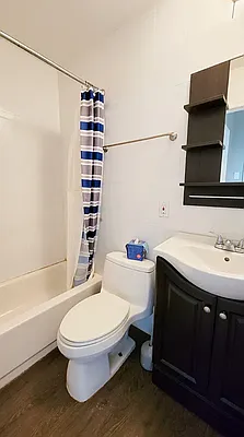 Rented by New Amsterdam Realty Group | media 10