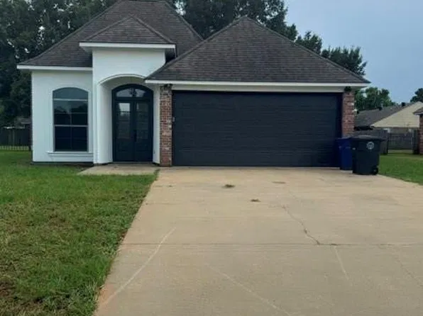 105 Jason Ln, Natchitoches, LA 71457