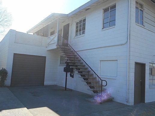 2nd image of 980 Frienza Ave Unit F