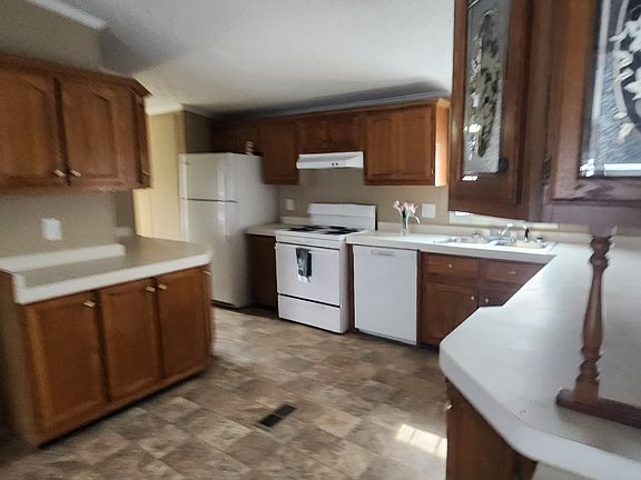 2nd image of 74 Deerfield Pines Dr