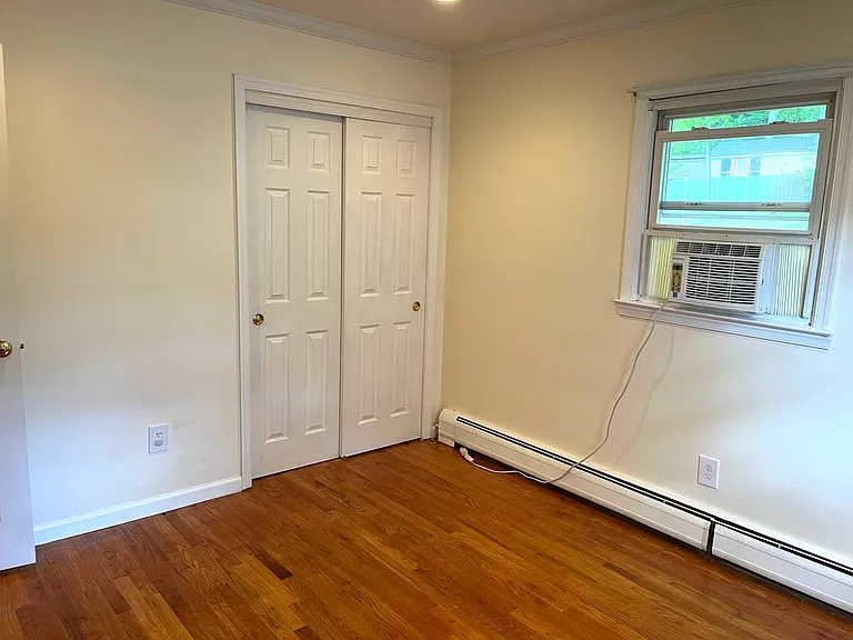 522 Dell Rd — Photo 9