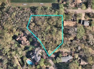 5458 Tamarack Cir, Minnetonka, MN 55345