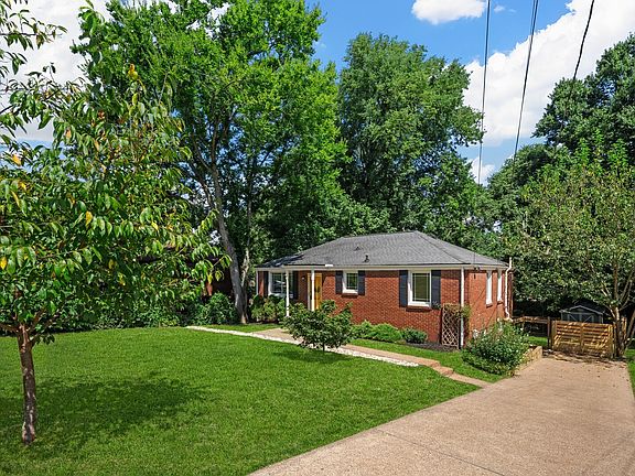 3rd image of 2318 Dennywood Dr