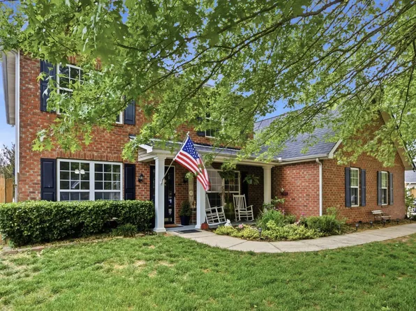 1726 Emma Cir, Spring Hill, TN 37174