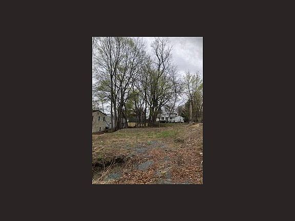 3rd image of 1404 15th St #3