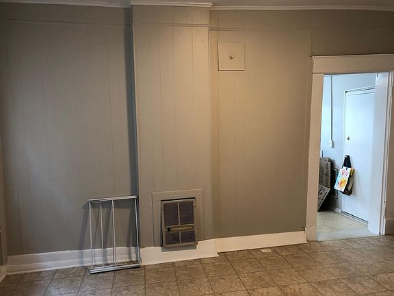 5th image of 1706 Blair Blvd APT 1