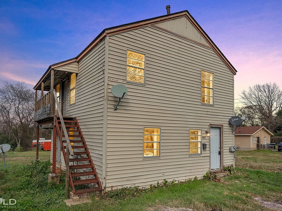 1st image of 2837 W Laurel St