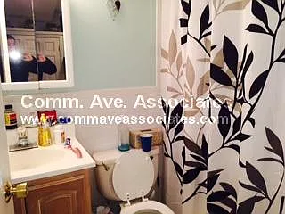 3 bed, 2.0 bath, $3,425 — Photo 2