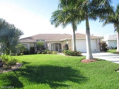 1st image of 1900 SW 54th Ln