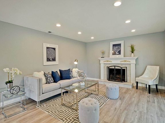 4th image of 4611 Whitwood Ln