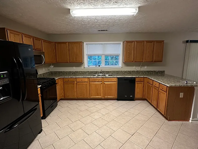 1655 Berrywood Way — Photo 19