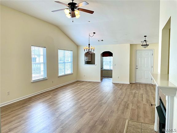 3rd image of 3327 Willow Ridge Ln