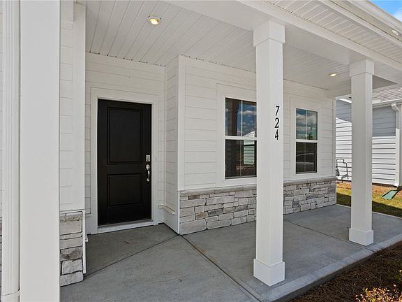 3rd image of 724 Beautyberry Way Lot 89