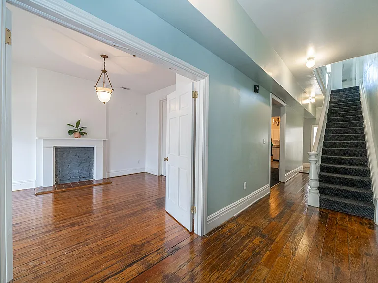 17 E Clay St — Photo 19