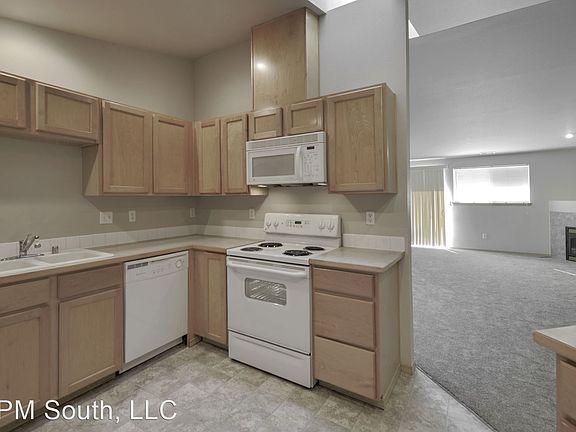 2nd image of 12108 117th Avenue Ct E