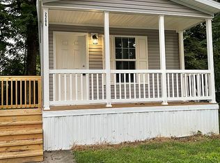 2206 S Howell St, Muncie, IN 47302