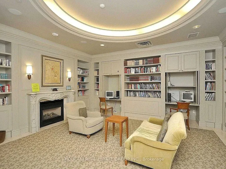 35 Kingsbridge Garden Cir #312 — Photo 34