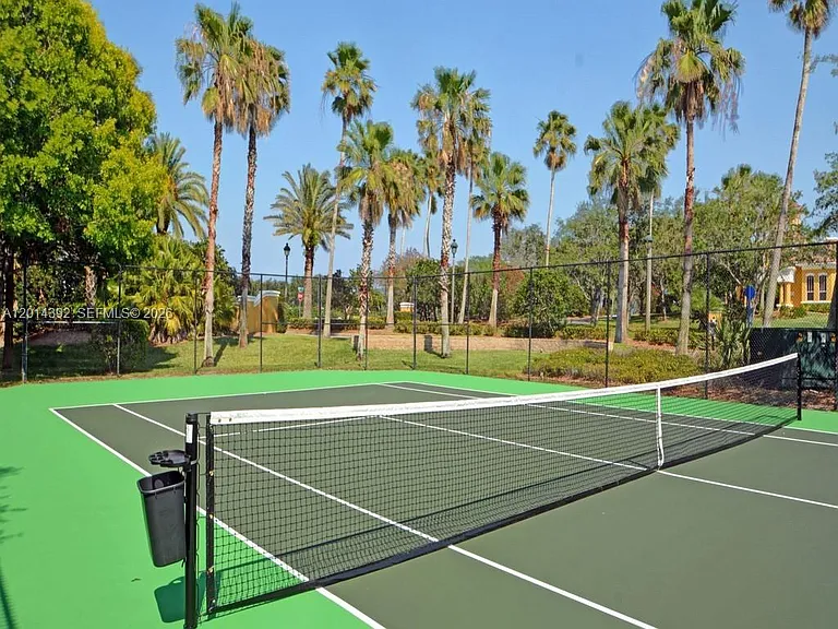 5035 Fairways Cir #305 — Photo 37