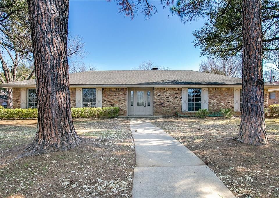 1st image of 2009 Alamo Dr