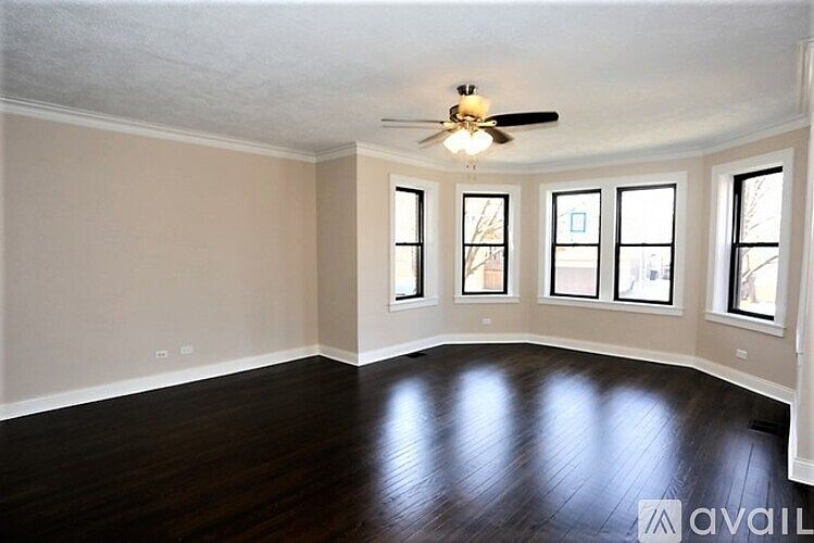 1st image of 4445 N Rockwell St #47-2