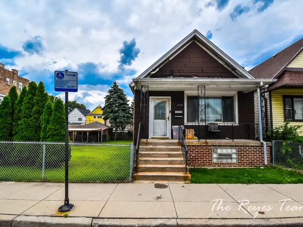 9631 S Avenue L, Chicago, IL 60617