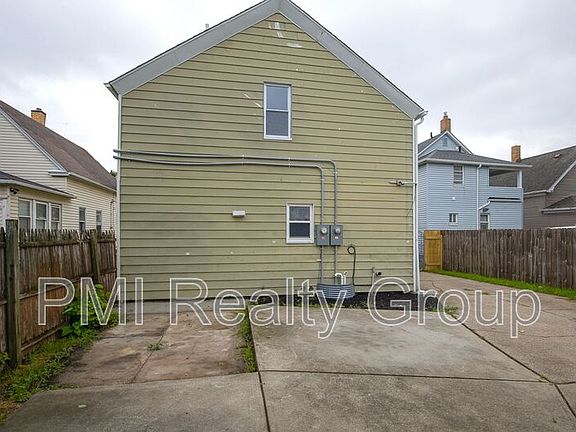 5th image of 3422 W 52nd St Unit 2