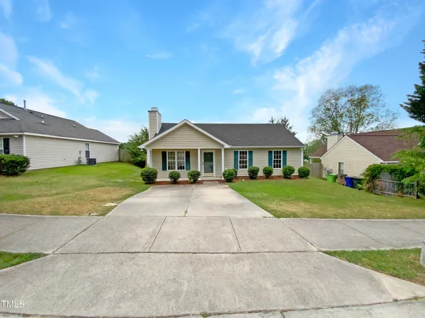 5412 Advantis Dr, Raleigh, NC 27610