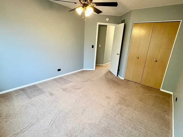 319 Deer Glen Way #2C — Photo 15