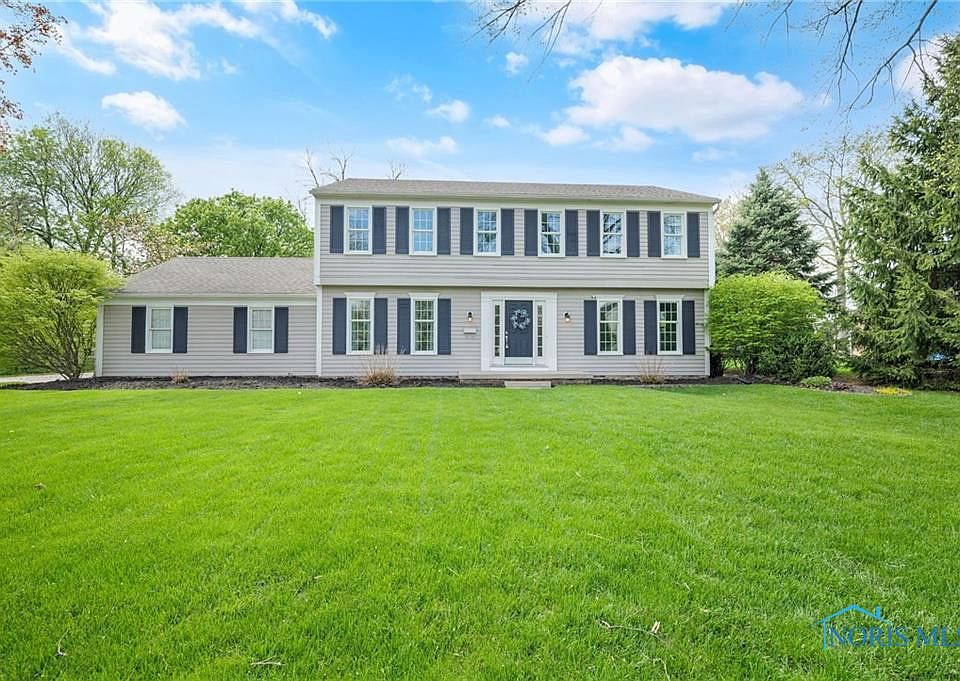 1st image of 820 Whitehorse Ct