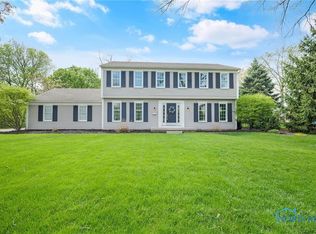 820 Whitehorse Ct, Perrysburg, OH 43551