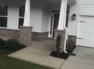 111 Quail Creek Dr, Greer, SC 29560