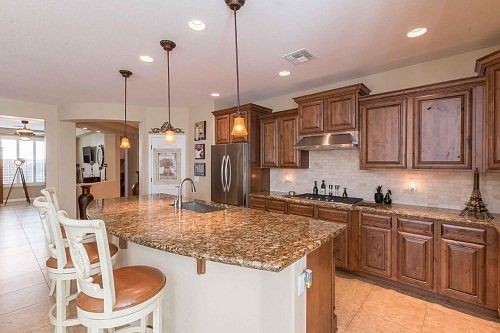 2nd image of 4940 S Huachuca Pl